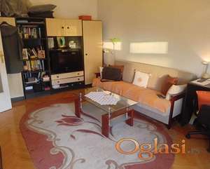 Prodaje se stan na fantastičnoj lokaciji ID#1622