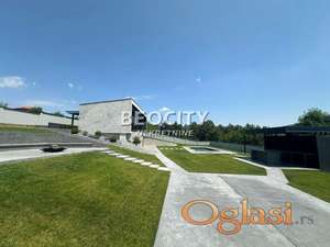 Sopot, Rogača, Bogoljuba Todorovića, 5.0, 180m2