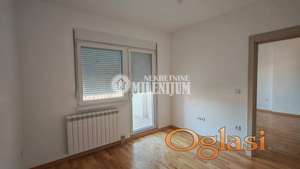 Uknjižen dvosoban stan 52m² – blizu Hotela Mar ID#2303