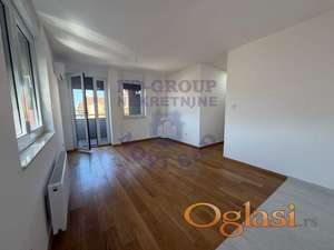 Trosoban,sjajan,odlican,Bulevar Oslobodjenja