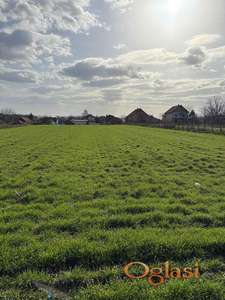 PLAC - VRBAS - VRBAS - 3267m2 - 50000 evra