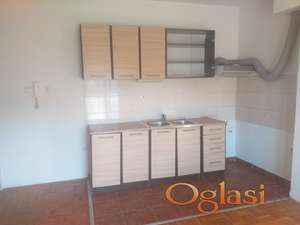 Izdajem Dobar.Prostor.Stan.Apartman.ofice