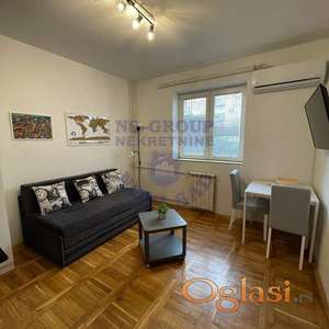 Izdaje se garsonjera površine 23m² na sjajnoj lokaciji