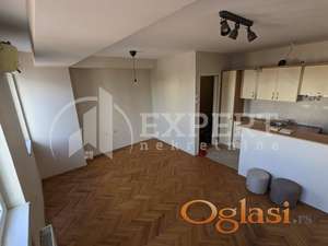 Izdaje se nenamešten jednoiposoban stan kod Čaira, 41m2