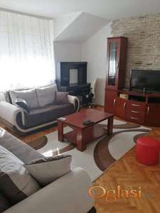 Dvosoban stan 38 m², Novo Naselje, Novi Sad