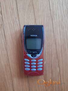 Nokia 8210