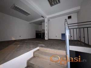 Odličan ulični lokal na Podbari!