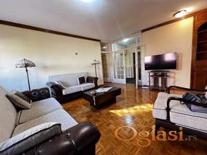 Vracar Stan 117m2 ID#2205