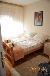 Izdajem stan kod Medicinskog fakulteta