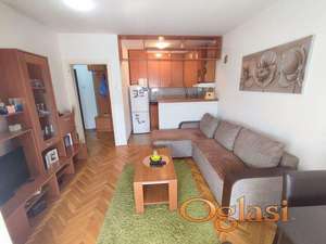 Jednoiposoban, 36m2 Somborski Bulevar