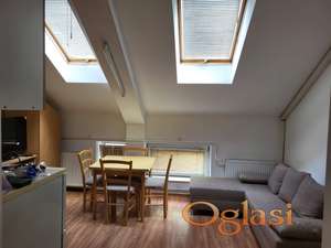 Stan na privlacnoj lokaciji, blizu centra