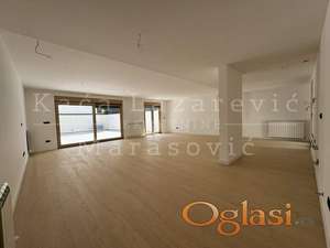 Nikolaja Hartviga, kod Hrama Svetog Save ID#55030