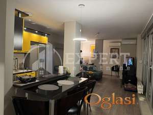 Na prodaju potpuno namešten četvorosobni duplex u blizini parka Svetog Save