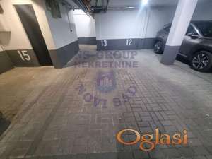 Garažno mesto na Podbari 12