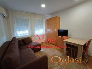 Bulevar Oslobođenja - 26 m2 kod Dnevnika – 270 Evra ID#2732