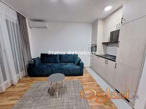 NOVA LEPO NAMEŠTENA GARSONJERA 30M2 TELEP-SOMBORSKI BULEVAR 300EU