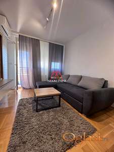 Bulevar Patrijarha Pavla 43m2 - jednoiposoban stan