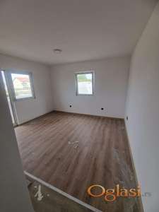 Altina, 41 m2, novogradnja sa parkingom