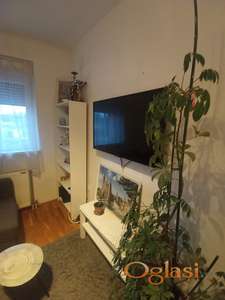 Odlican odmah useljiv stan