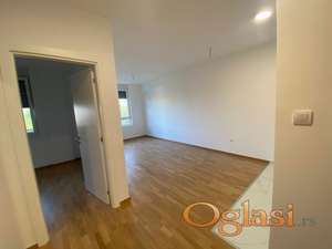 Nov, neuseljavan stan u Atrium Residence – pogled na Frušku goru