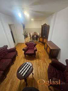 Trosoban stan - Nova Detelinara