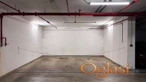 Prostrana dupla garaža u novoj zgradi – Laze Nančića / Bulevar Evrope