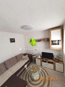 Renoviran dvosoban stan sa stvarima u blizini Pravnog fakulteta ID#7910