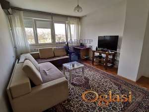 Trosoban stan na Bulevaru Patrijarha Pavla