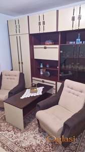 Idealno mesto,mirno,blizina prevoza(50 metara) tri linije gsp 33,39,25l