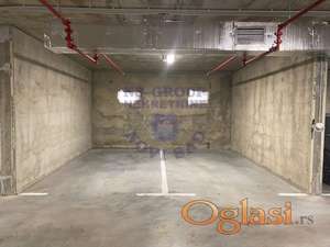 Garažno mesto na Novom Naselju u novoizgrađenom kompleksu na novou