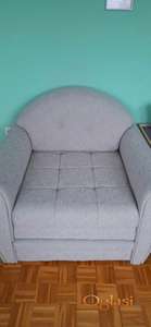 Sjajna fotelja na razvlacenje