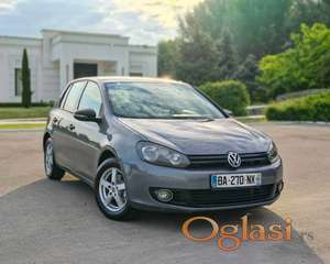 Na prodaju Volkswagen Golf 6  1.6 TDI, 2011. godište