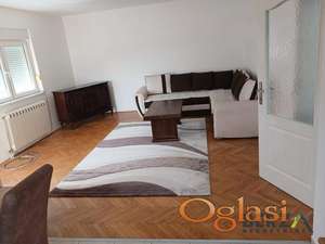  NAMEŠTEN ČETVOROSOBAN STAN SA PARKINGOM KOD LIPOVOG GAJA