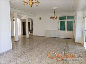 NOVI SAD - NOVA DETELINARA - 300m2 - 3800 evra