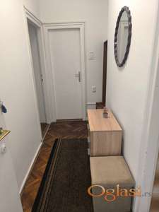 Komforan stan na Grbavici u Novom Sadu, 42m2