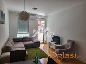 Izdajem fenomenalan jednoiposoban stan sa PRIVATNIM parking mestom !!! ID#5555