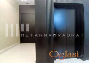 Beograd, Hram Sv. Save, Patrijarha Varnave (ID: 1198) ID#1198