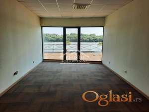 Zemun - Kej - 400m2 ID#24445