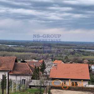 Odlican plac u Sremskim Karlovcima!