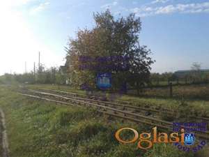 Na prodaju plac u Curugu