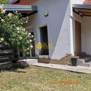 Kuća, Banstol 75m2 + plac 30ari ID#4481