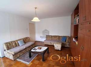 Dvosoban stan na Konjarniku,Glasinačka ulica 71 m² ID#10570