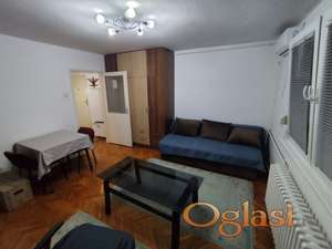 Izdajem 28m2, Grbavica