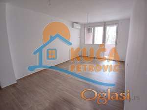 Izdaje se stan kao poslovni prostor, 49m2, Vojvode Tankosića