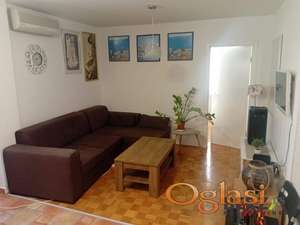  NAMEŠTEN DVOSOBAN STAN - LIMAN 2, PREKO PUTA PROMENADE