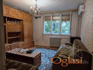 NAMESTEN JEDNOSOBAN STAN NA STAROJ DETELINARI