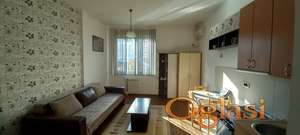 Odlična garsonjera na Bulevaru Evrope (Laguna Residence)