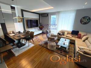 Odličan trosoban stan na Novoj Detelinari!