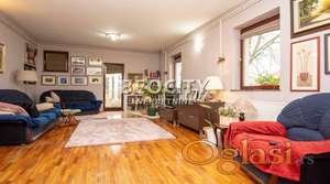 Zemun, Novi grad, Krajiška, 7.0, 216m2