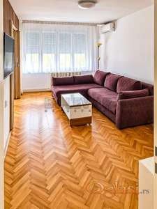 Izdaje se stan kod Gradske bolnice, 73m2